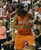 16-10, 11:10 - Lindsey Harding peers around Paulisha Kellum after a rebound