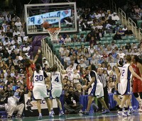 14-8, 12:45 - Khadijah Wittington lays it in for State