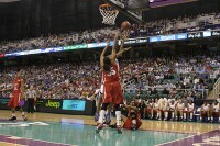 21-14, 11:07 - ...and Joy sends it in!