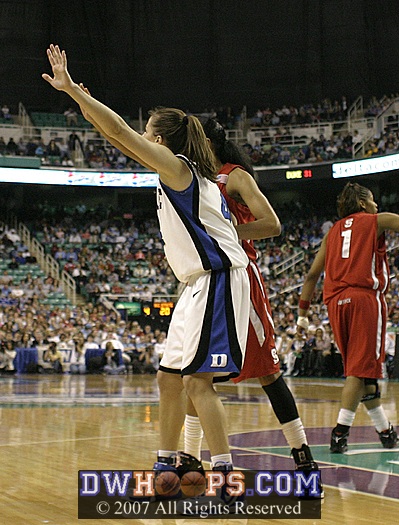 Abby Waner calls for the ball...