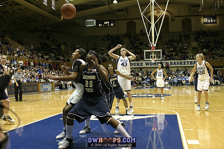 Battle for the made free throw (6 of 6)