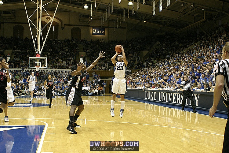 Wanisha Smith swishes the long range jumper