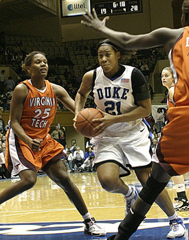 Joy Cheek attacks the basket
