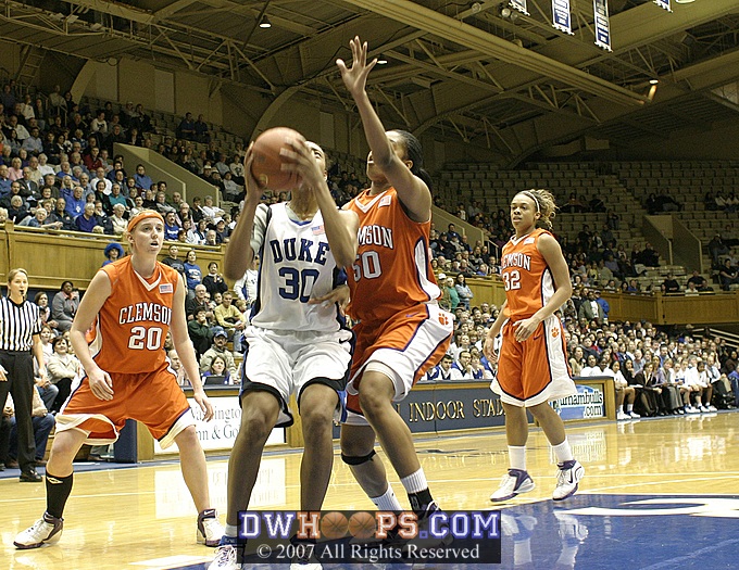 Carrem goes up for the layup...
