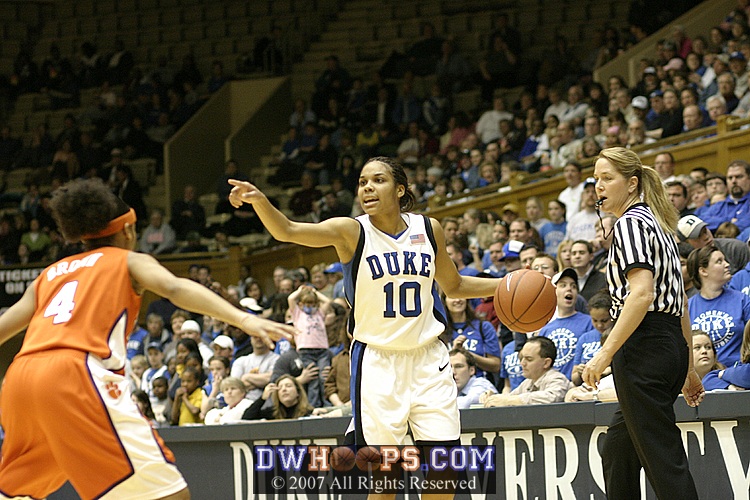 Lindsey Harding directs the offense against the Clemson zone.  She finished the half with 6 assists.