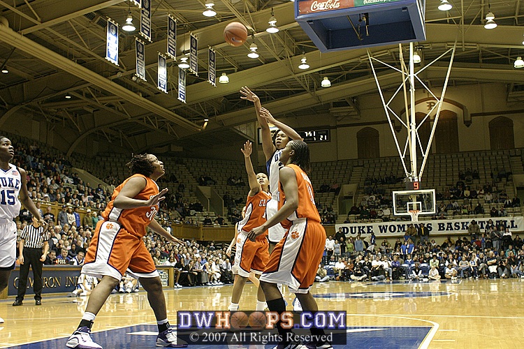This time Joy Cheek converts, ending a 3 minute Duke drought.