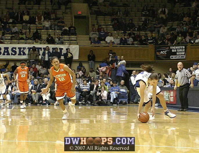 Abby Waner steal (3 of 5)