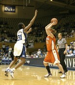 Keturah Jackson gets out on defense