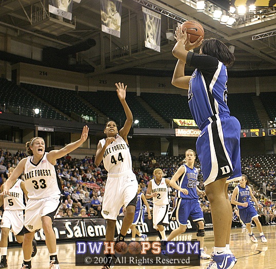 Joy Cheek wasn't able to knock down this jumper