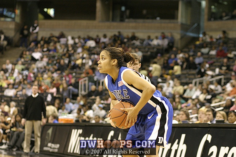 Lindsey Harding surveys the Wake defense