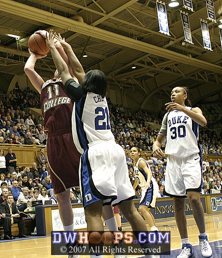 Joy Cheek blocks Ress