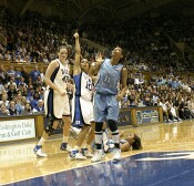 16-15, 10:05 - Ivory Latta was levelled by this Bales screen, but Lindsey missed the jumper