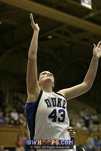 Alison Bales finishes the layup