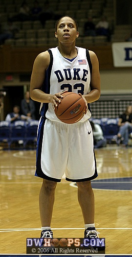 Wanisha Smith at the line
