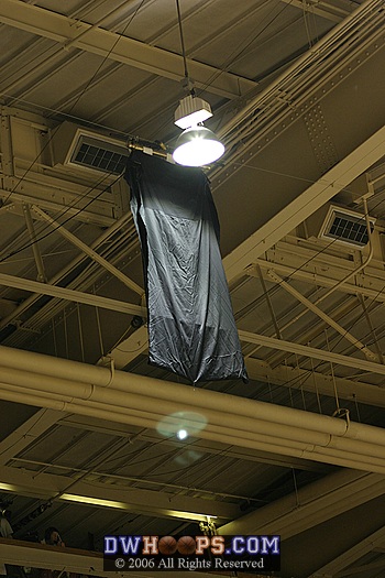 2006 Final Four banner unveiled (1 of 4)