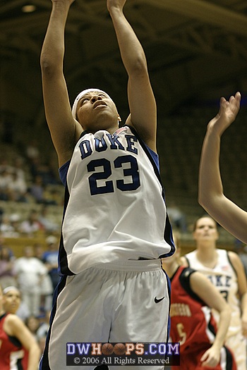 Wanisha Smith shoots