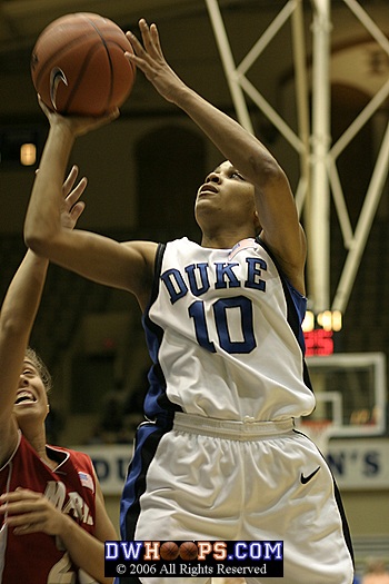 Lindsey Harding shoots from the lane