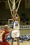 Lindsey Harding drains a trey