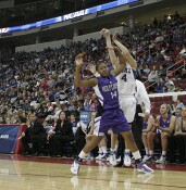 31-17, 5:34 - This missed 3 ended a streak of 12 consecutive first half treys for Abby Waner