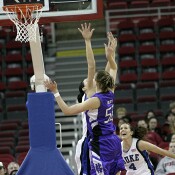 11-7, 14:50 - Kaitlin Foley shoots over Alison...