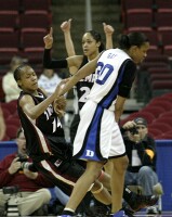 2-2, 17:35 - Temple tied up Carrem, but possession remained with Duke