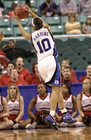 2-6, 12:30 - Lindsey Harding grabs a pass