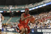 14-12, 6:01 - Essence Carson can't get a handle and turns it over
