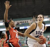 39-39, 8:00 - Ali goes fiercely to the basket...