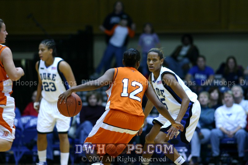 Jasmine Thomas guards Bucknell's Amanda Brown