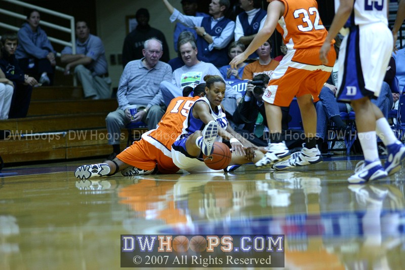 Jasmine Thomas ties up Andrea Wright sequence (3 of 3)