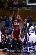 In tune with FSU's night, Shante Williams misses the open jumper - 26-18 - 3:01 1st