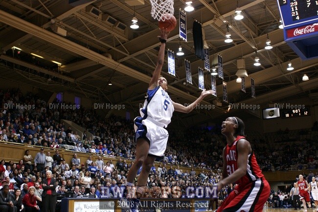 Another layup for Jasmine Thomas (2 of 2)