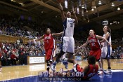 Chante Black goes in for the layup - 24-16 - 5:53 1st