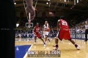 It looks like Jasmine Thomas is going to the goal... - 24-20 - 3:52 1st