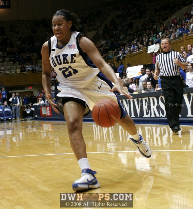 Joy Cheek drives in transition