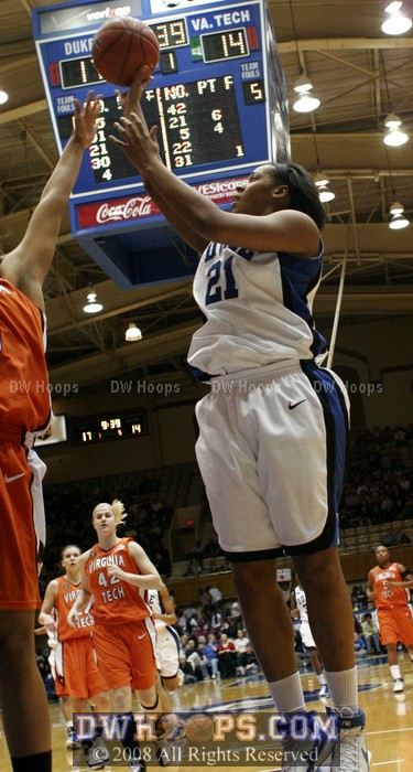 Joy's fast break layup is perfect, she was 3-4 in the first half
