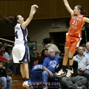 More tough luck for Abby, but at least Joy follwed her missed three - 31-24 - 19:15 2nd