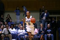 Jasmine Thomas is serious bringing the ball up the court - 7-0 - 14:32 1st