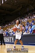 Sequence: Wanisha Smith spots up for a three, but like Jasmine Thomas she was "0 for floor" - 24-10 - 
