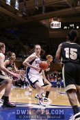 Abby Waner drives the lane and is fouled by Kem Wilson - 29-18 - 2:08 1st