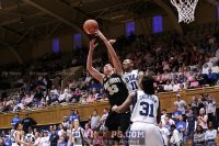 Corinne Groves goes high trying to rebound her own miss - 45-23 - 16:28 2nd