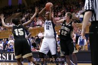 Chante Black grabs a defensive board - 49-26 - 13:28 2nd