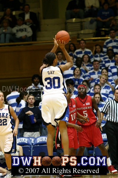 Carrem knocks down a second consecutive jumper