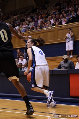 Abby looking to pass -  - D4