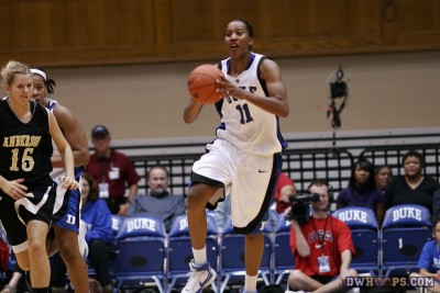 Chante Black starts the break with a steal - 32-11 - 4:42 1st - D11