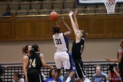 KJ tries a jumper - 63-15 - 14:05 2nd - D31
