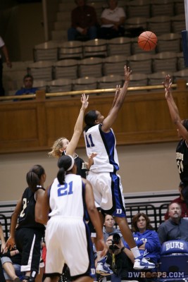 A missed jumper by Chante, who was 7-13 overall - 78-23 - 7:21 2nd - D11