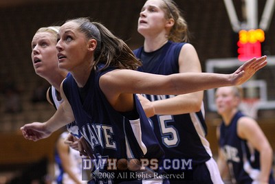 Bratishko boxes out Scheer, but it's a Hopkins make