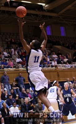 Chante Black stretches for a defensive board -  - 