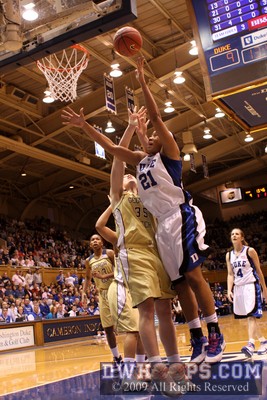 Joy Cheek scores on a layup from Abby Waner -  - O35.D21;1, 13:07, 11-3